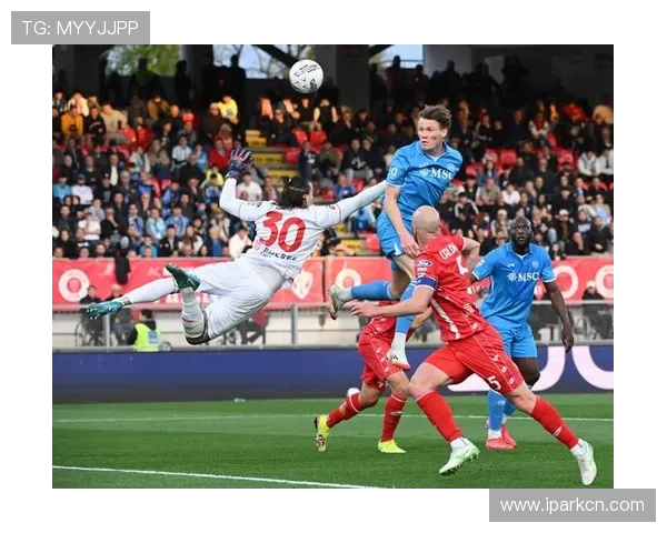 比克马头球破门 那不勒斯领先亚特兰大